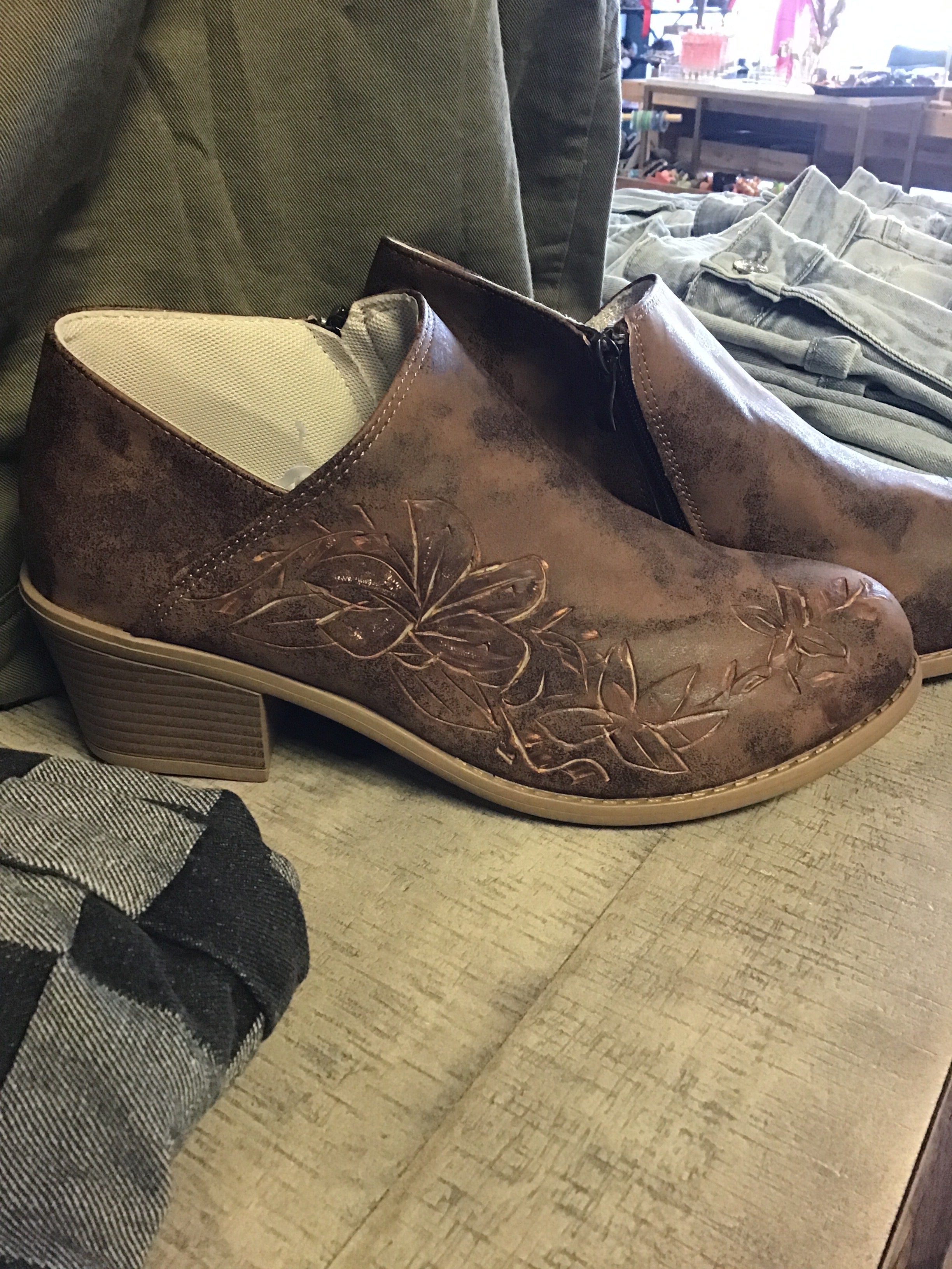 Brown Tulip Opening Suede Ankle Boots engraved
